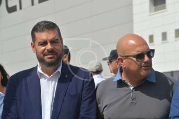 Acto de descubrimiento de la placa de la calle de Farmacéutico Francisco Artiles Betancor (Foto TA)